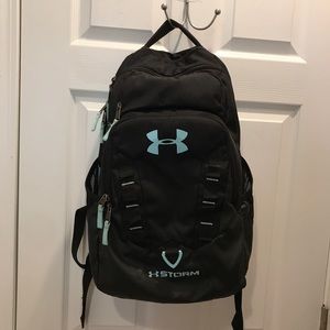 Under Armour Storm Recruit Backpack